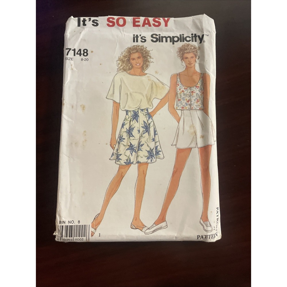 Vintage Simplicity Pattern 90's Pleated Shorts Crop Top #7148 UNCUT Sz 8-20